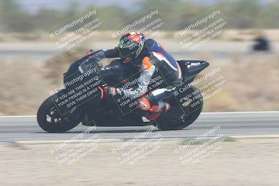 media/Sep-20-2025-Race Pace (Sat) [[d4e1b33f4d]]/Non Verified/Turn 15 Inside Pans (1210pm)/